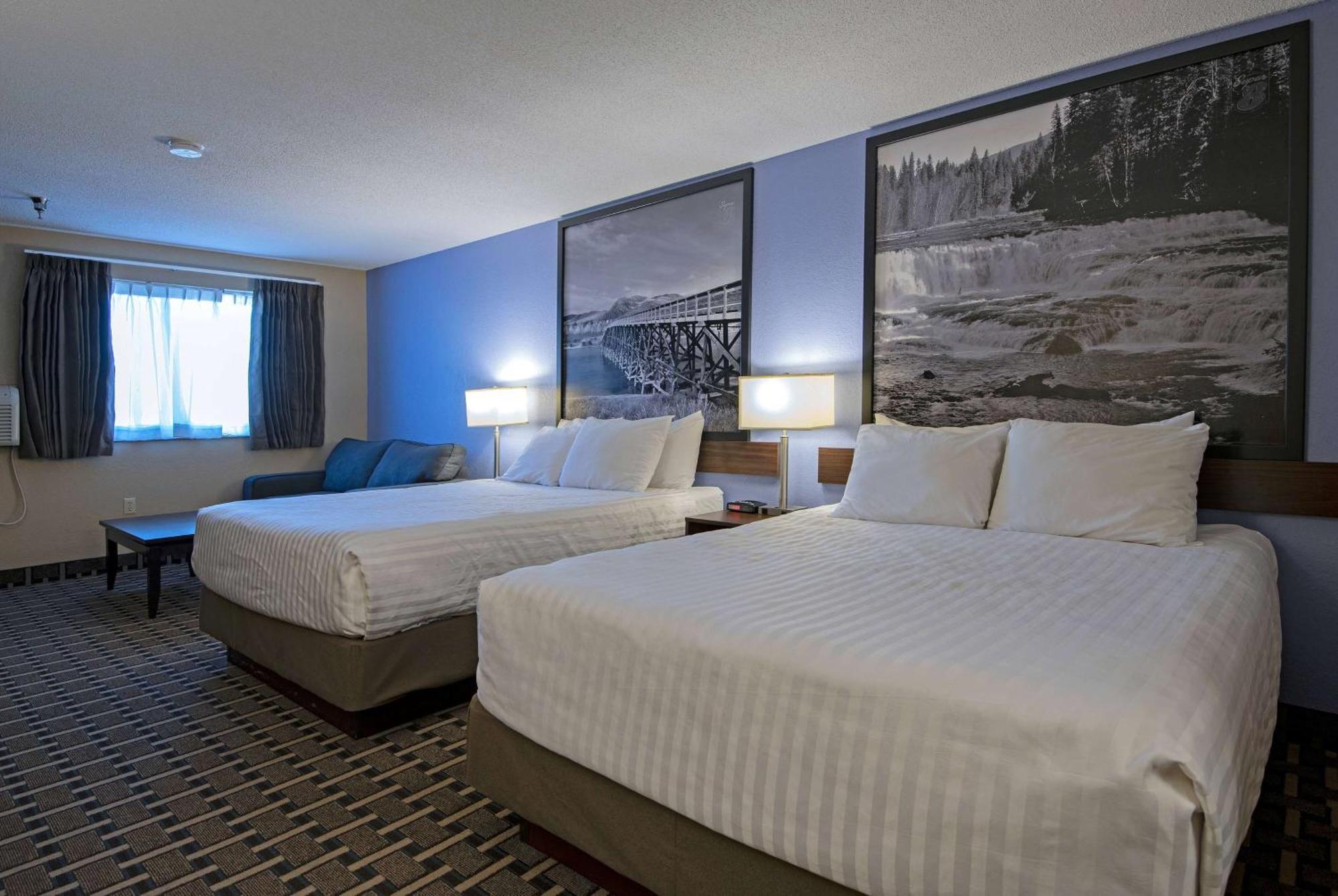 Готель Super 8 By Wyndham Kamloops On The Hill Екстер'єр фото